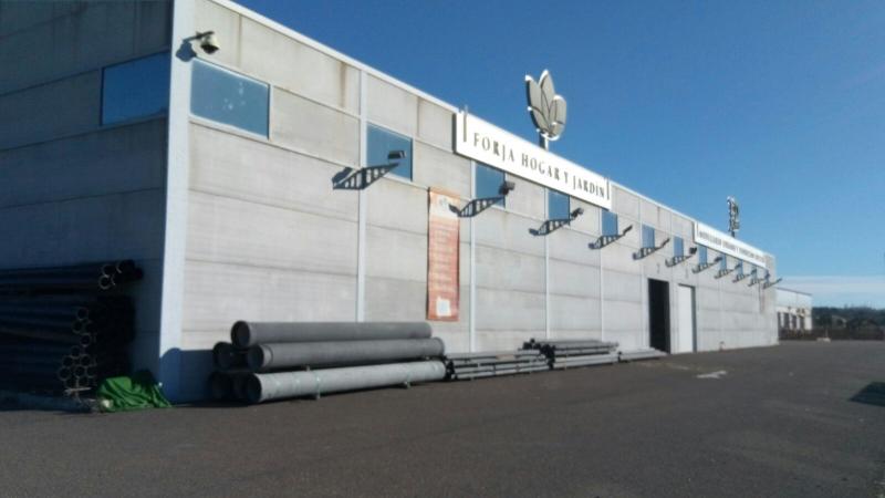 Naves industriales en venta o alquiler a 15 min del aeropuerto de Ciudad Real Naves industriales en venta o alquiler a 15 min del aeropuerto de Ciudad Real