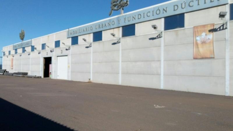 Naves industriales en venta o alquiler a 15 min del aeropuerto de Ciudad Real Naves industriales en venta o alquiler a 15 min del aeropuerto de Ciudad Real