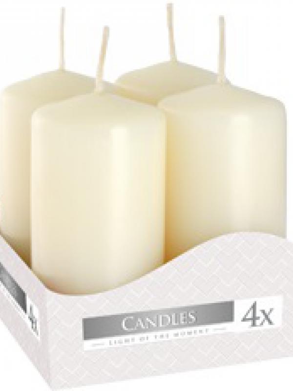 Pack de 4 velas cilíndricas color marfil de 8 x 4 cm.