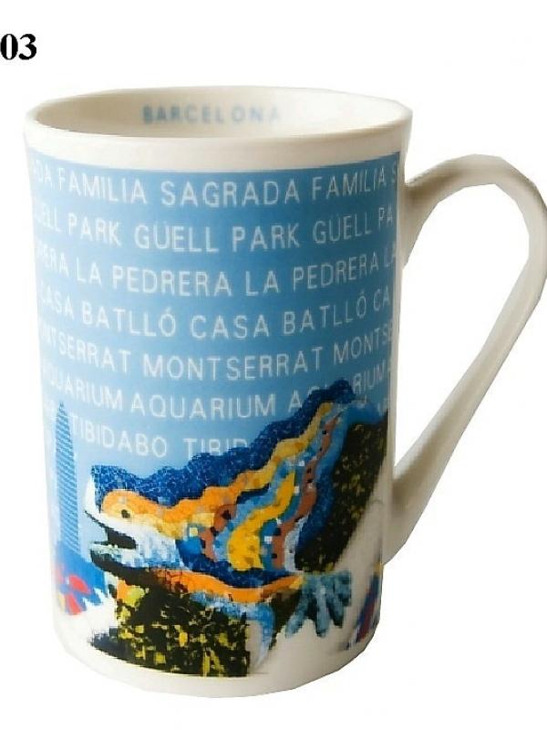 Taza mug de cerámica con serigrafías de Barcelona.