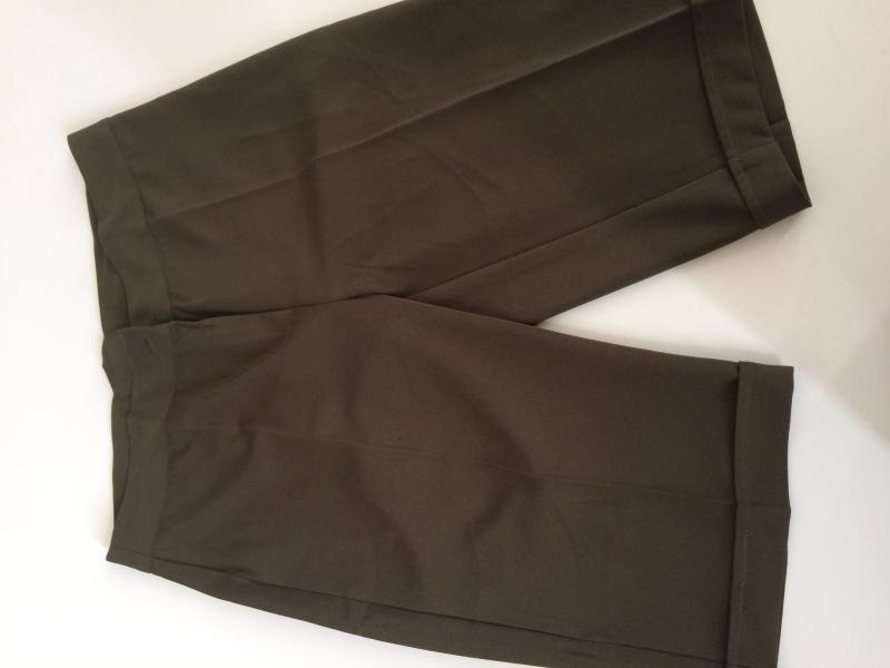 Prendas clásicas de mujer, entretiempo, tallas grandes Prendas clásicas de mujer, entretiempo, tallas grandes