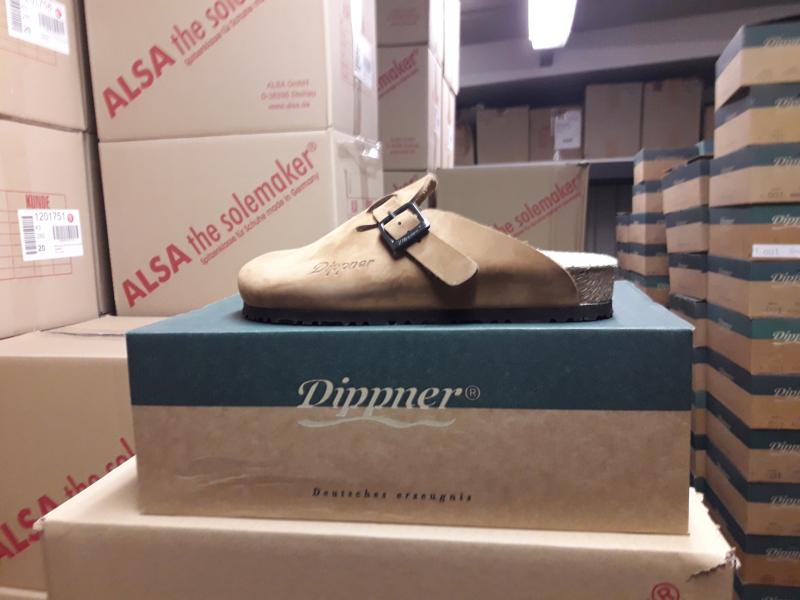 Liquidación de sandalias, zuecos y botas unisex Liquidación de sandalias, zuecos y botas unisex