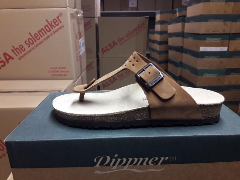 Liquidación de sandalias, zuecos y botas unisex Liquidación de sandalias, zuecos y botas unisex