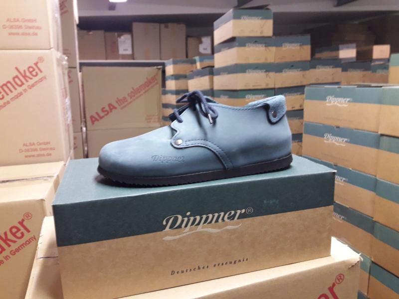 Liquidación de sandalias, zuecos y botas unisex Liquidación de sandalias, zuecos y botas unisex