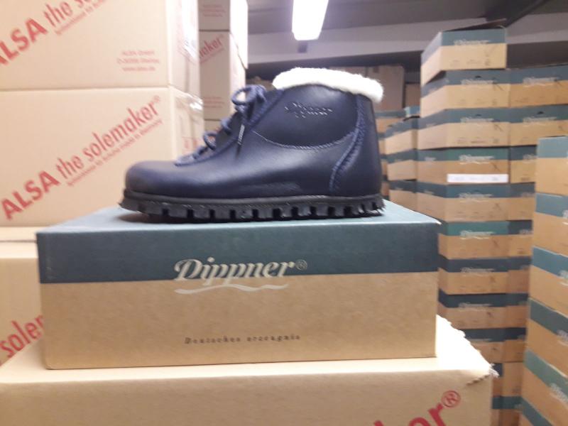 Liquidación de sandalias, zuecos y botas unisex Liquidación de sandalias, zuecos y botas unisex