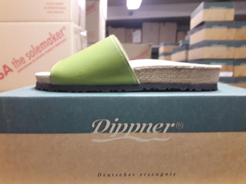 Liquidación de sandalias, zuecos y botas unisex Liquidación de sandalias, zuecos y botas unisex