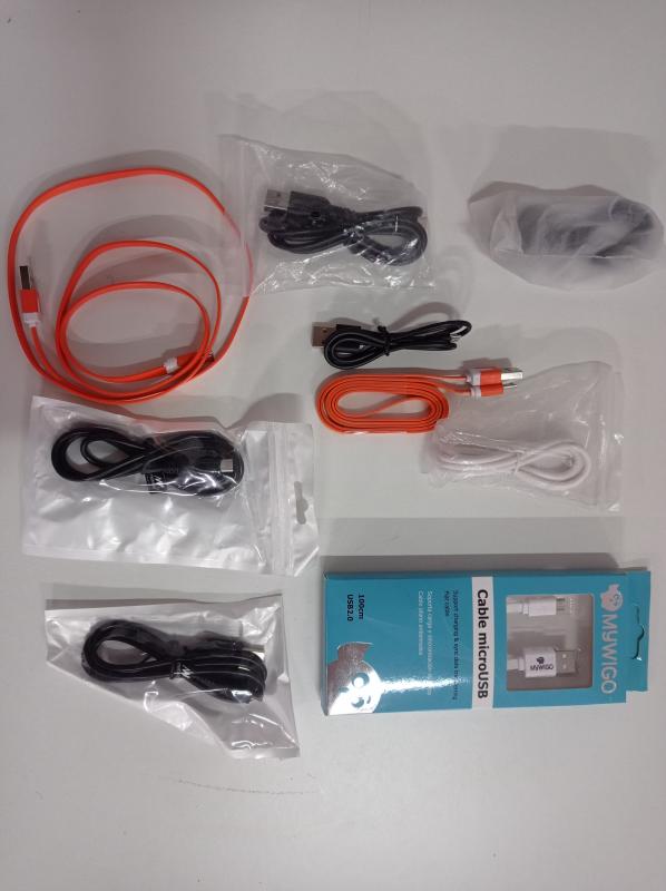 Stock cables micro USB
