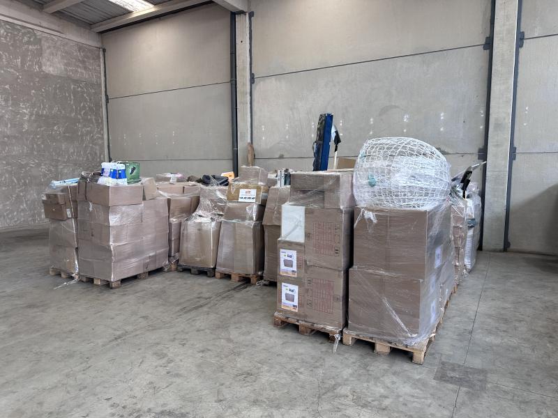 Lote de 32 palet producto nuevo mixto 