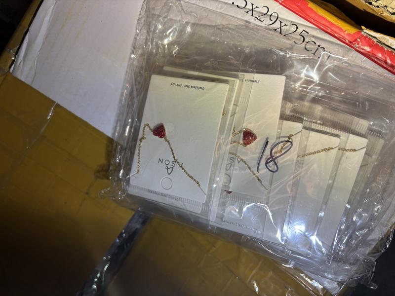 Gran Lote Joyería Acero Inoxidable (+2600 uds): Collares, Anillos y Pendientes