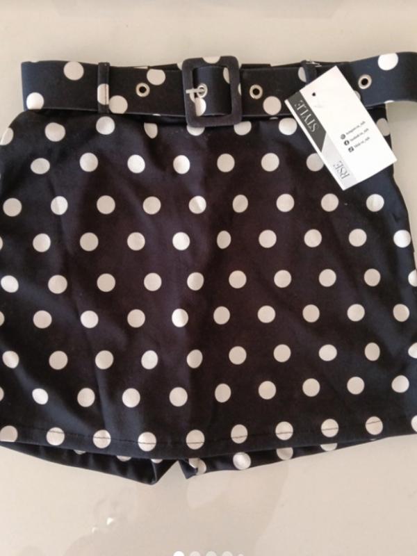 Resto ropa de tienda.