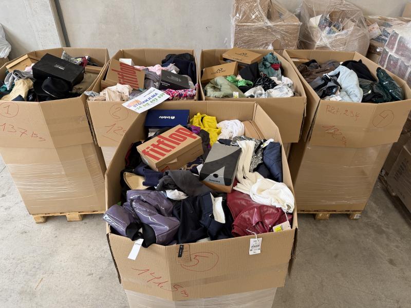 Palet / Caja Ropa Calzado Marca Nuevo