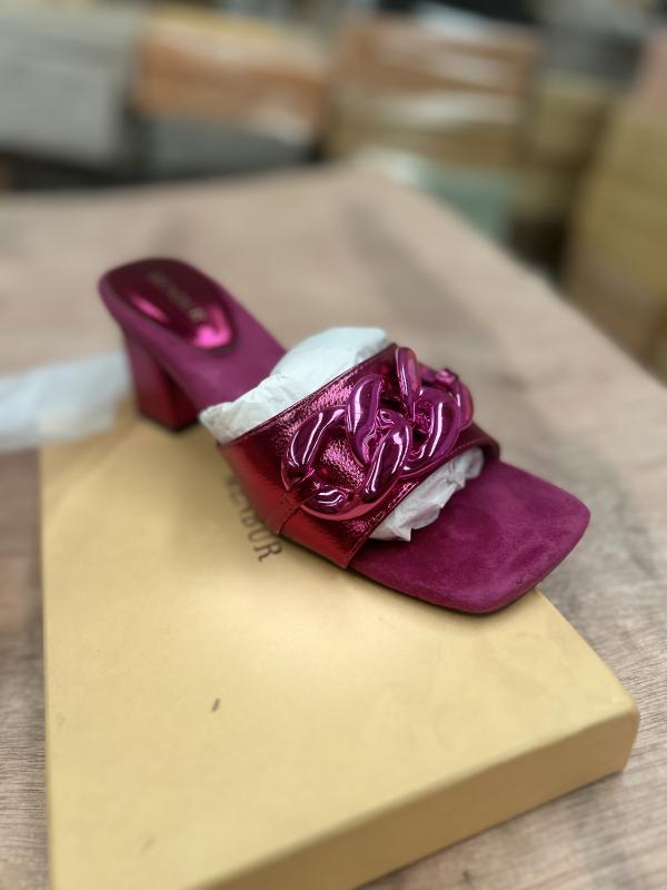 Magnífico lote de zapatos Menbur 