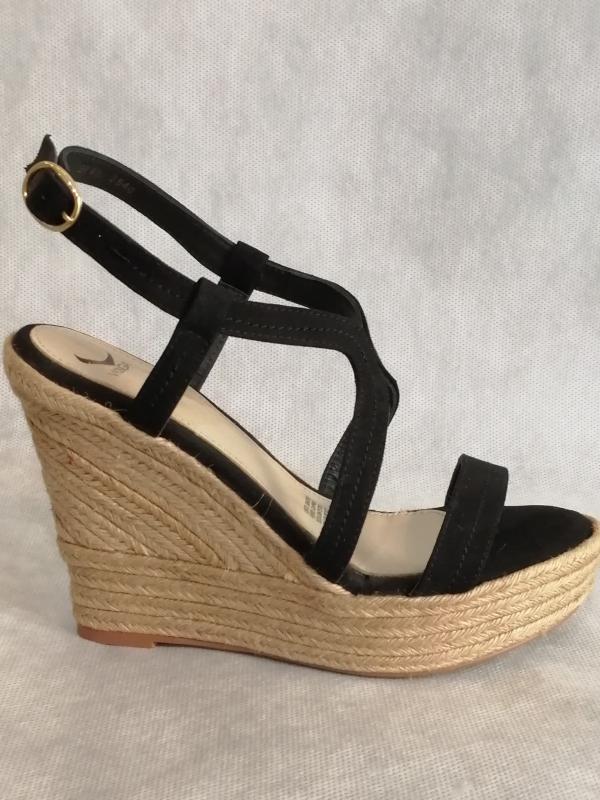 Venta de lote de alpargatas VKINGAS Venta de lote de alpargatas VKINGAS