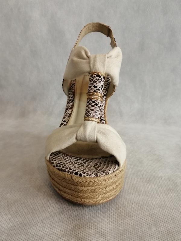 Venta de lote de alpargatas VKINGAS Venta de lote de alpargatas VKINGAS