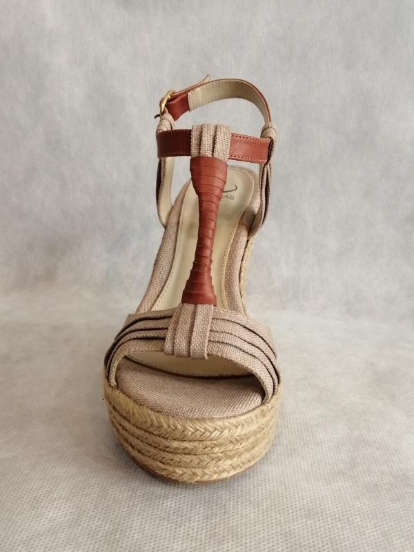 Venta de lote de alpargatas VKINGAS Venta de lote de alpargatas VKINGAS