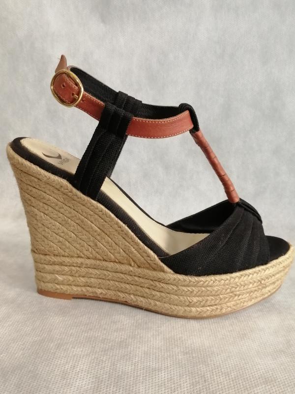 Venta de lote de alpargatas VKINGAS Venta de lote de alpargatas VKINGAS