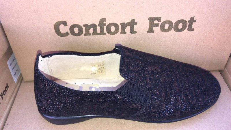 Liquidación de calzado por cierre de negocio. Jubilación Liquidación de calzado por cierre de negocio. Jubilación