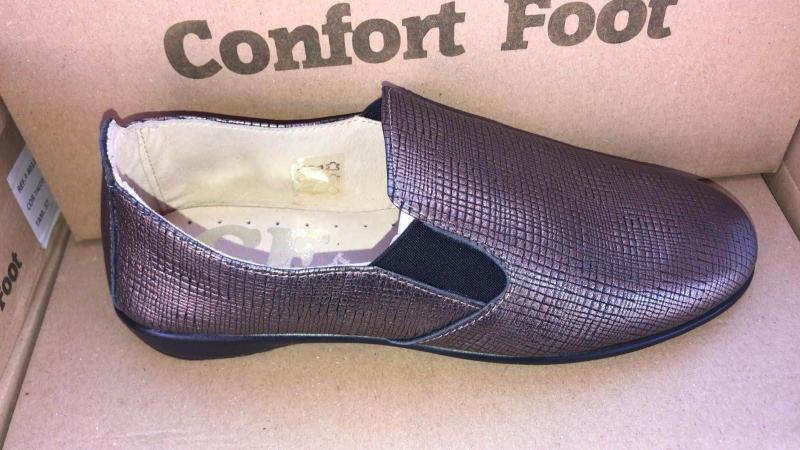 Liquidación de calzado por cierre de negocio. Jubilación Liquidación de calzado por cierre de negocio. Jubilación