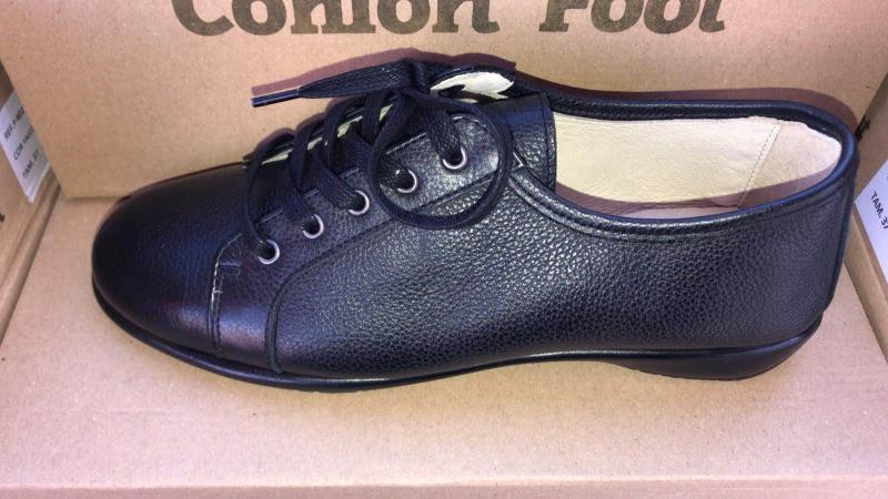 Liquidación de calzado por cierre de negocio. Jubilación Liquidación de calzado por cierre de negocio. Jubilación